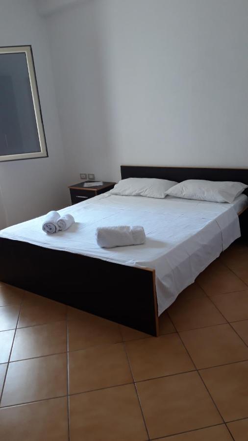 Apartament Gloria&Mitati Orikum Eksteriør billede