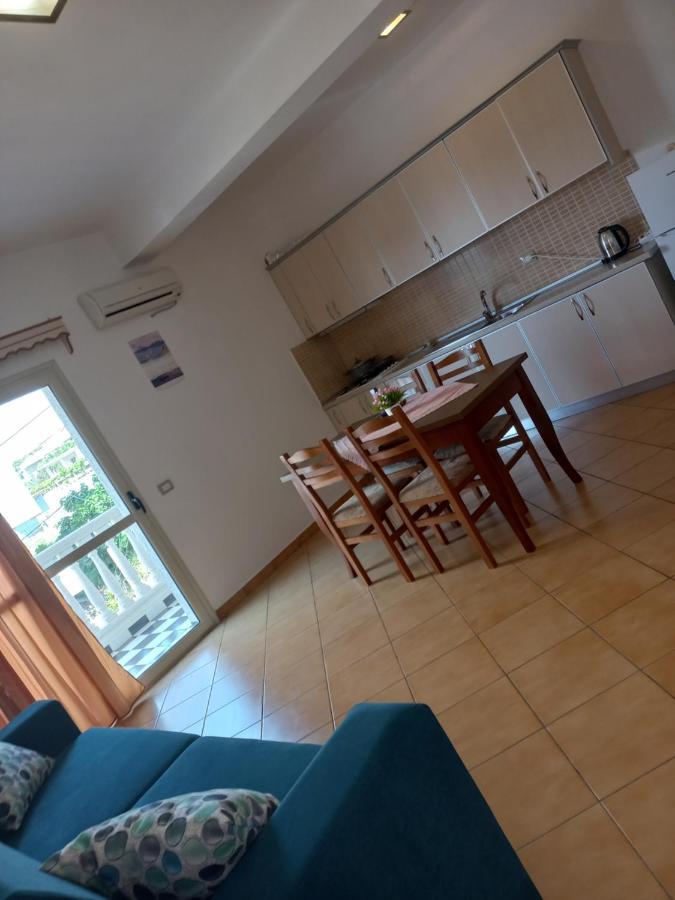 Apartament Gloria&Mitati Orikum Eksteriør billede